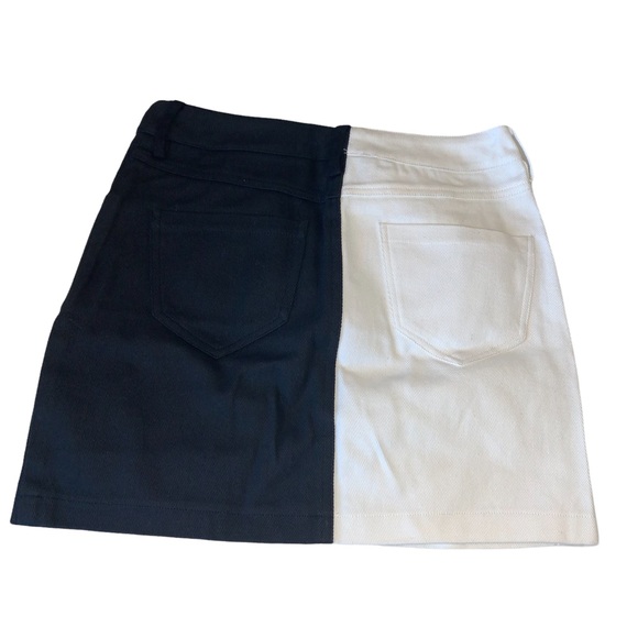 M.N.I Los Angeles White and Black Mini Skirt - Picture 2 of 4